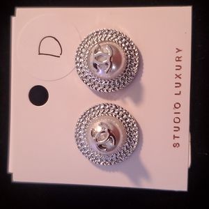 Fashion earrings